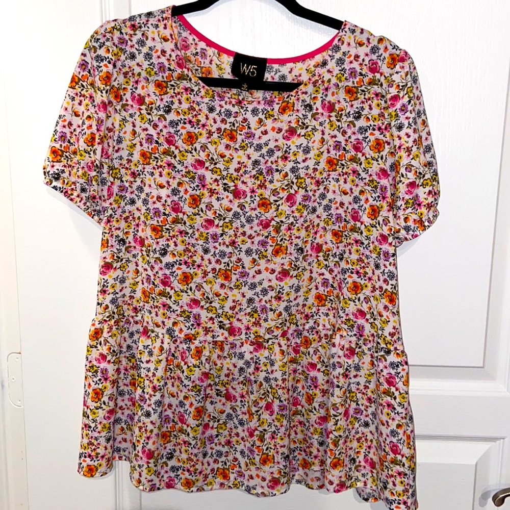 W5- White and Mulit Floral Blouse